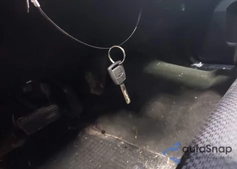 2014 Chevrolet Silverado 1500 1Lt z USA, uszkodzony, nr VIN 1GCRCREH5EZ117058